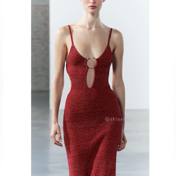 Zara BUCKLED CUT OUT KNIT DRESS - Picture 14 of 16
